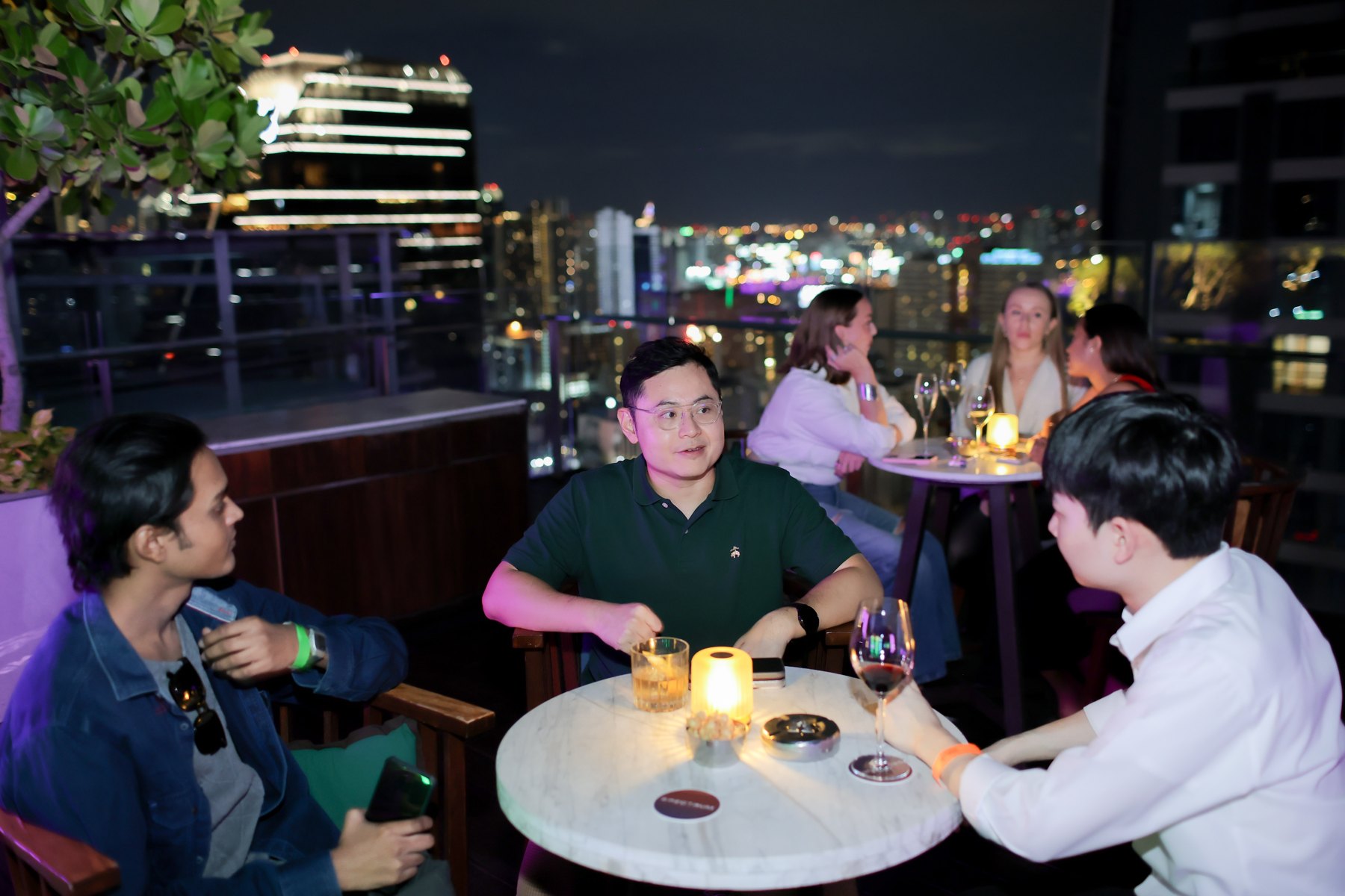 A shared table, new connections at a previous SPARK event in Bangkok