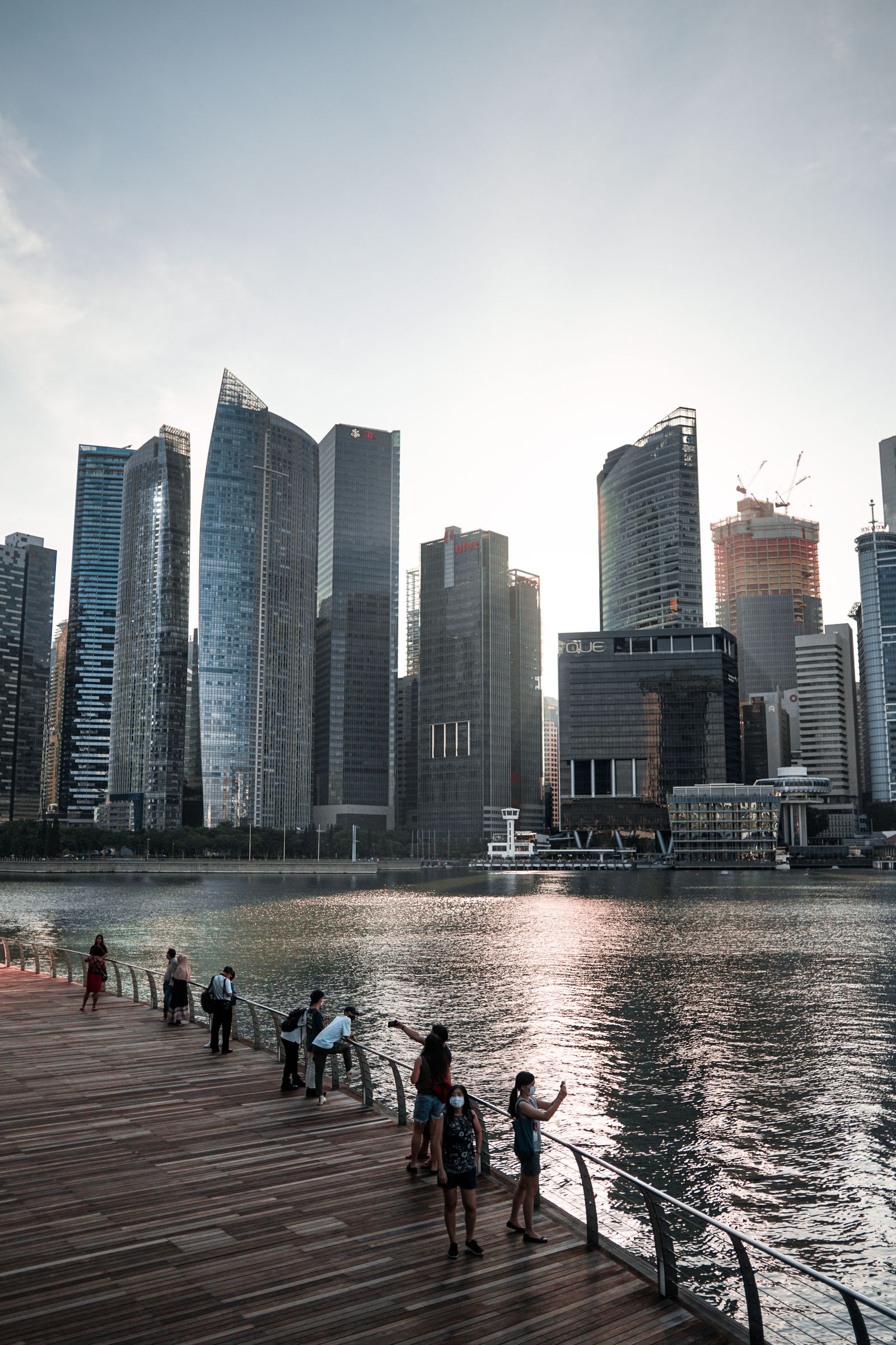 How to Meet New People in Singapore: A Practical Guide to Building Real Connection