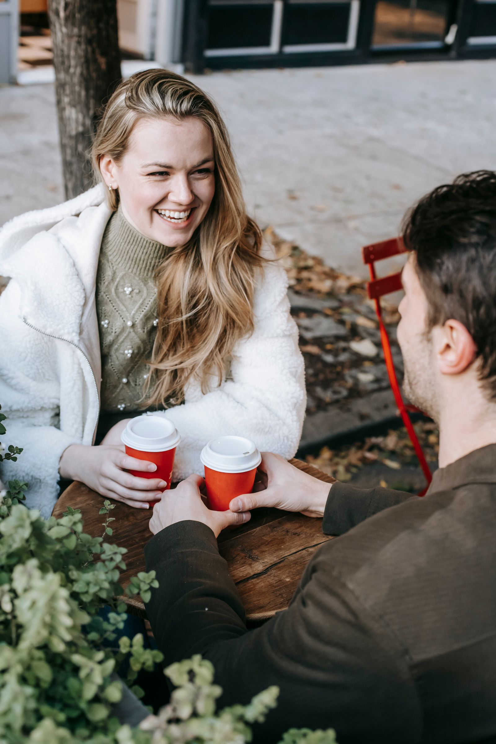 Why Promising First Dates Go Quiet