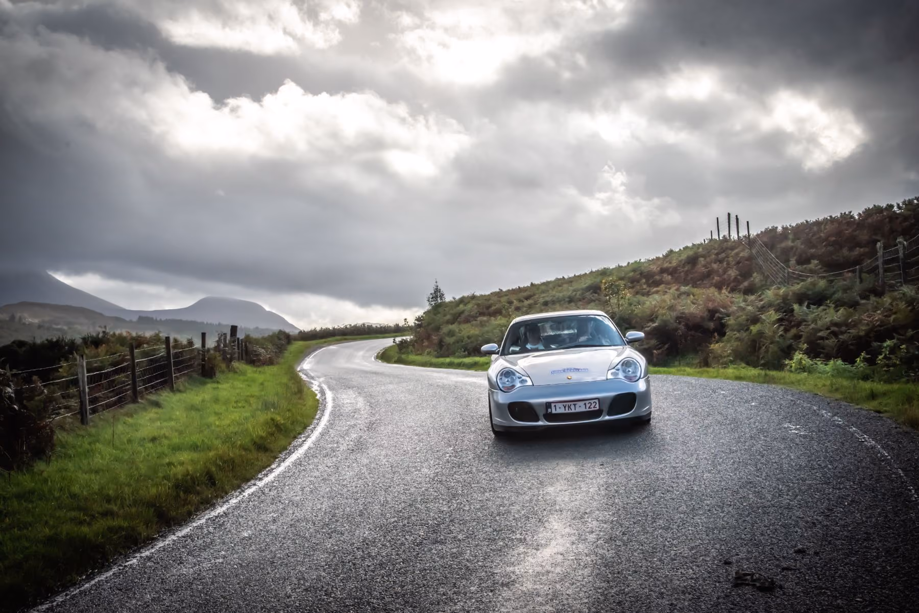 Porsche 356 in de Schotse Hooglanden