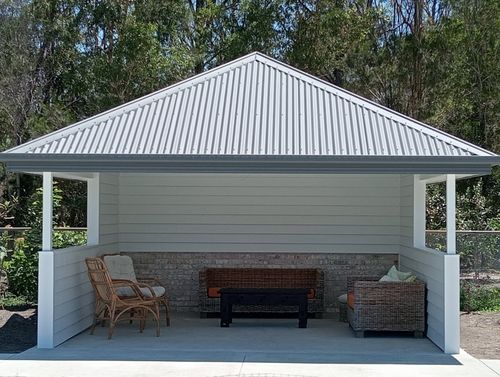 Outdoor renovation Tewantin