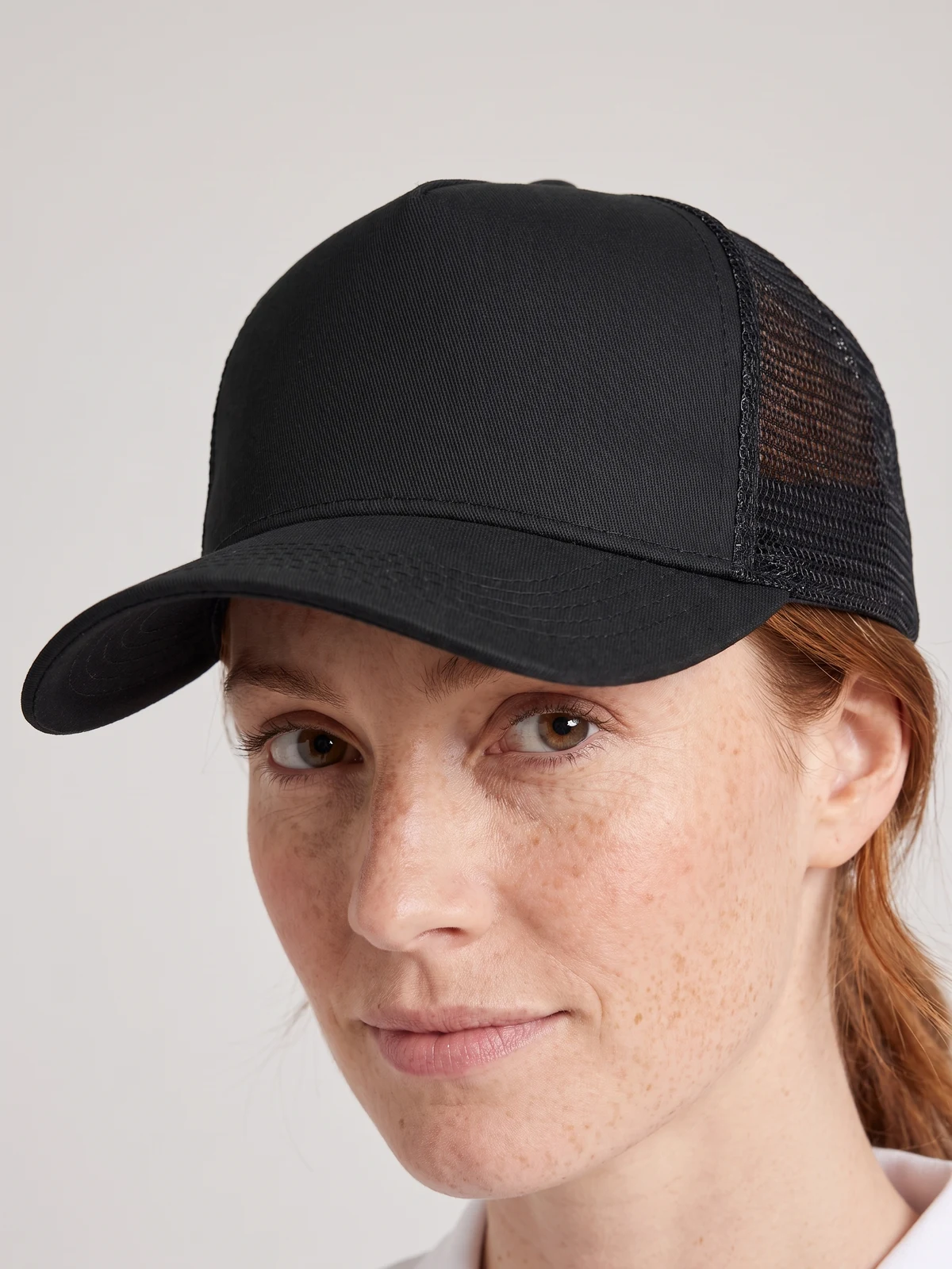 Trucker Cap – close-up detail