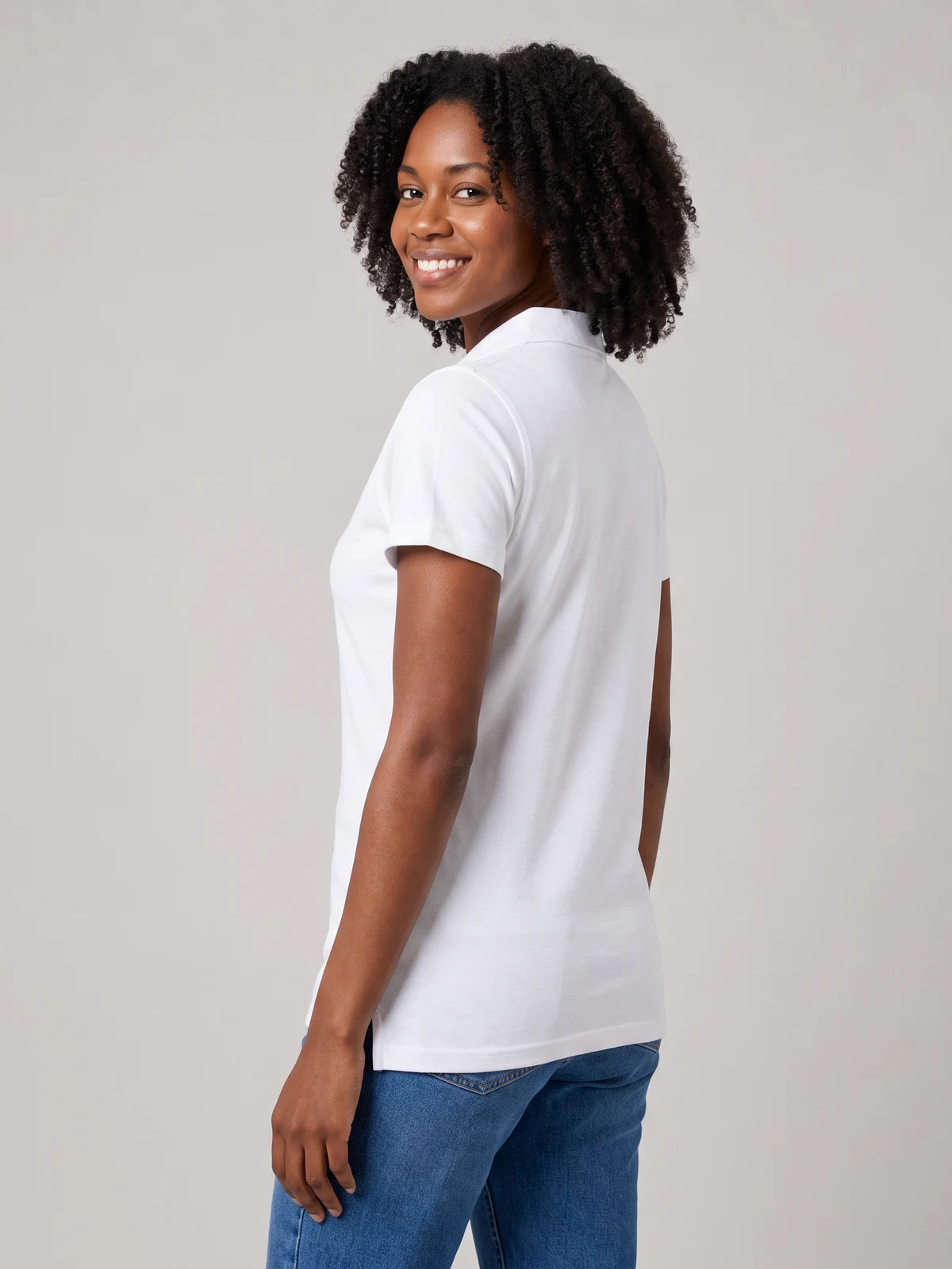 Kahve Polo - Ladies in White – side view