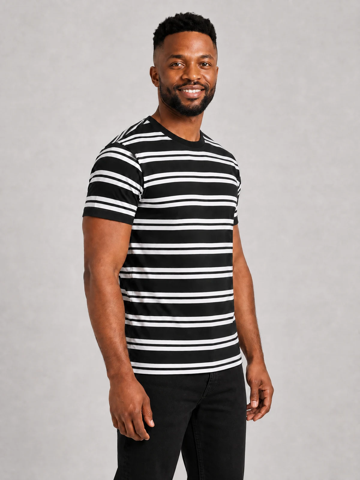 Men's Classic Stripe Tee in Black/White – side view