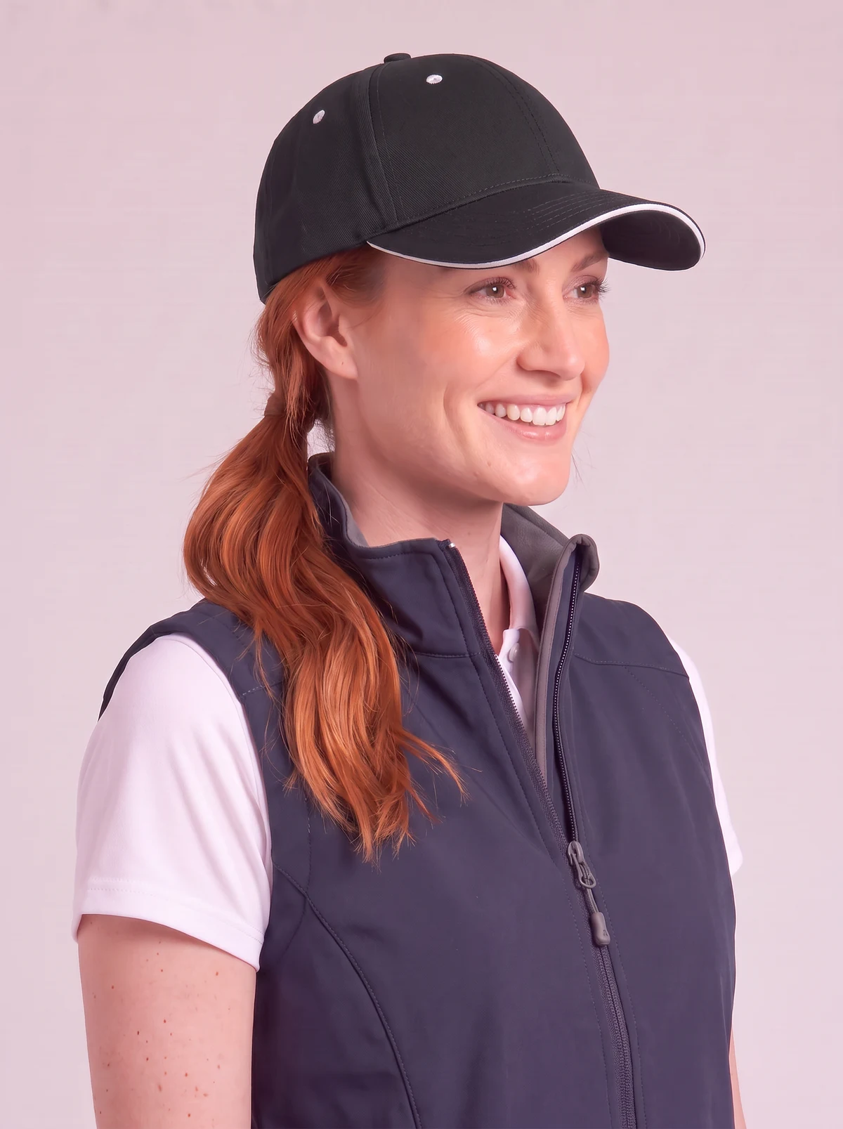 Pet/Cotton Sandwich Cap in Black/White – side view