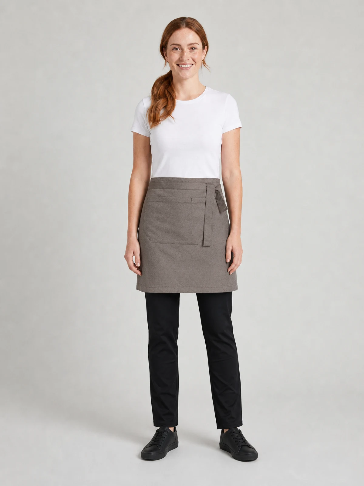 Urban 1/2 Waist Apron – front view