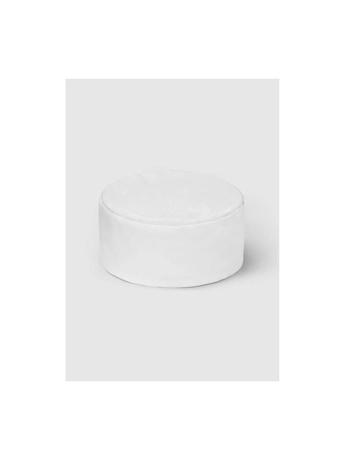 Mesh Flat Top Hat in True White – front view