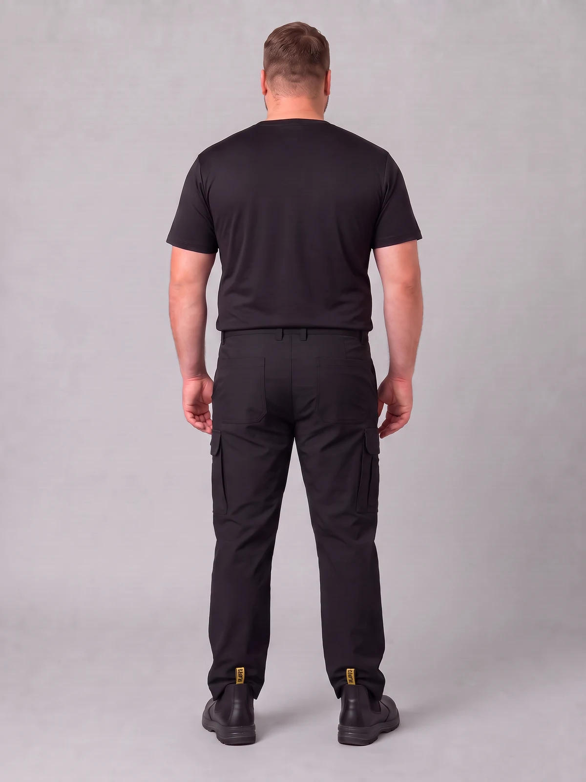 Men's Comfort Waist Cargo Pant in Black – back view