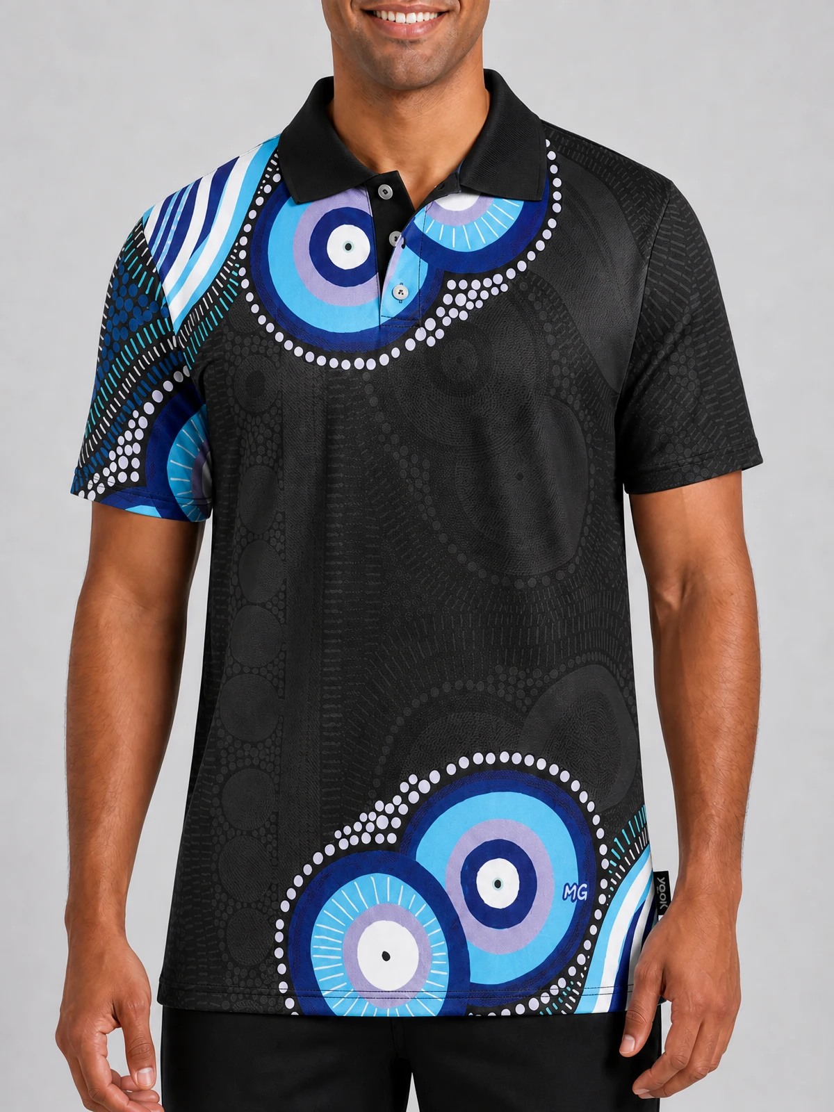 Unisex - Future Dreaming Essence Polo Shirt in Black – close-up detail