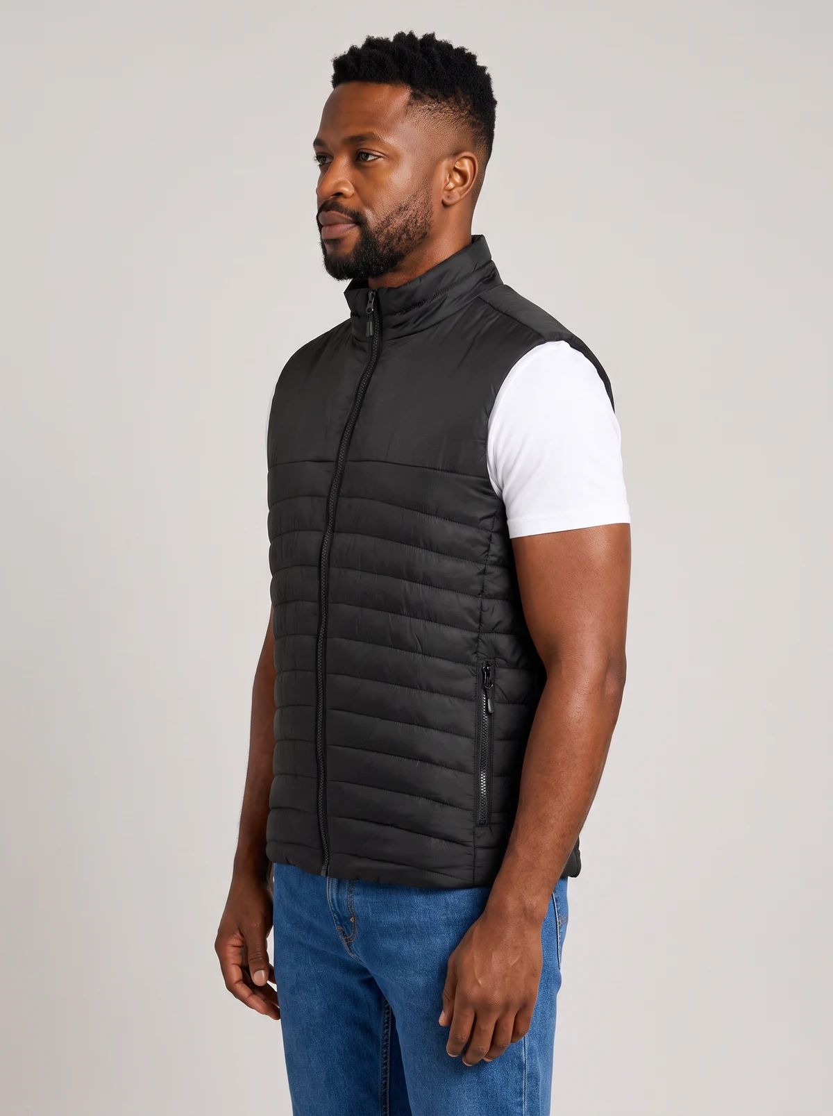 Expedition Men's Vest in Black – side view