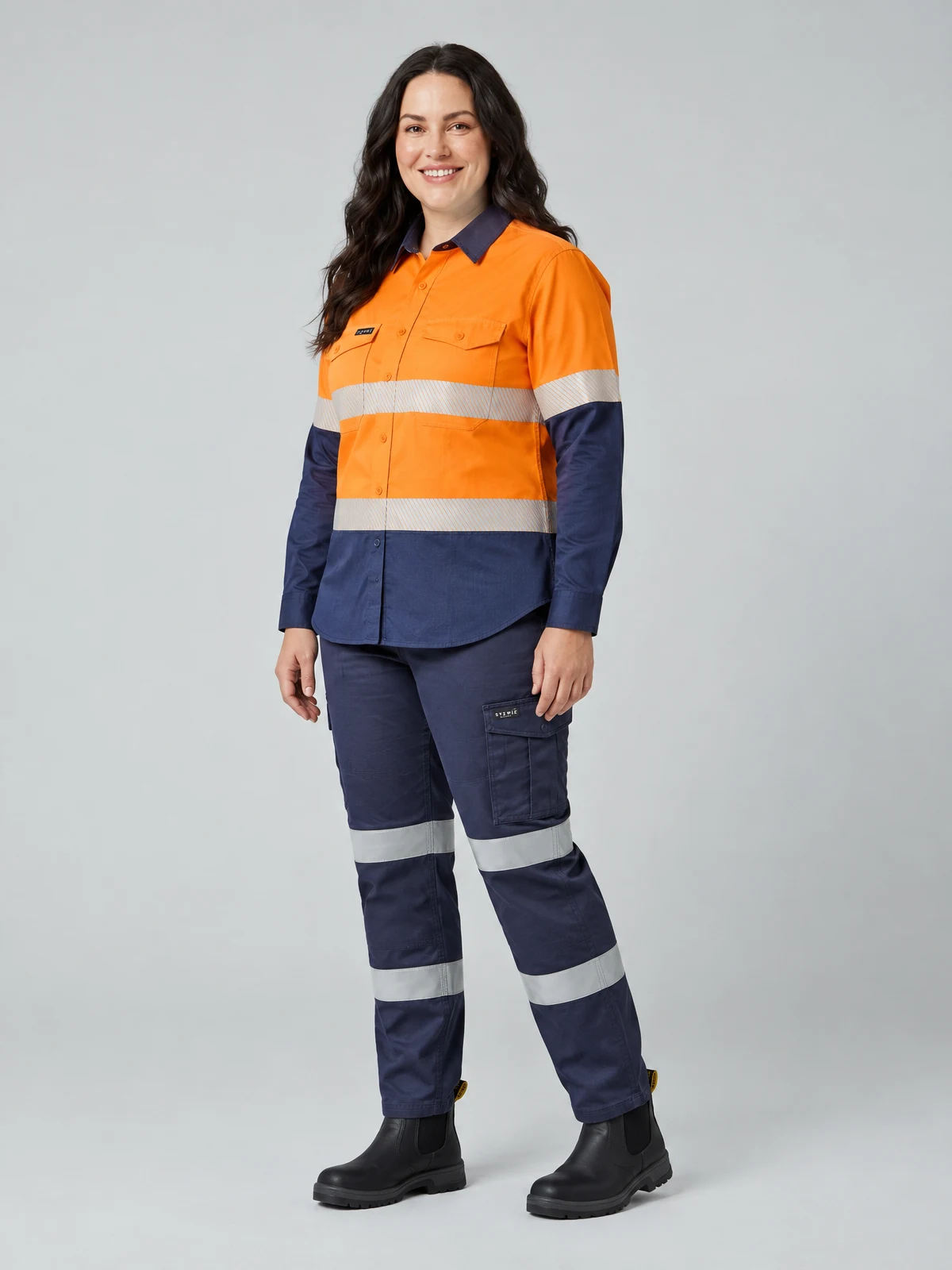 Women's Essential Stretch Taped Cargo Pant in Navy – side view