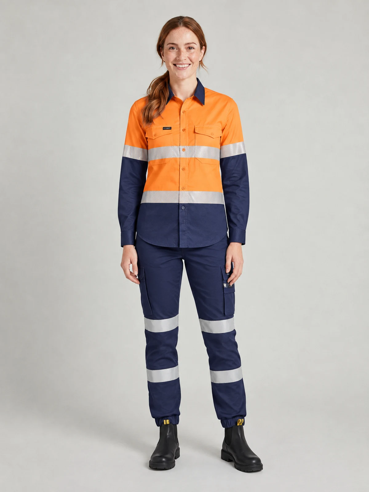 Women's Essential Stretch Taped Cargo Pant - Cuffed in Navy – front view
