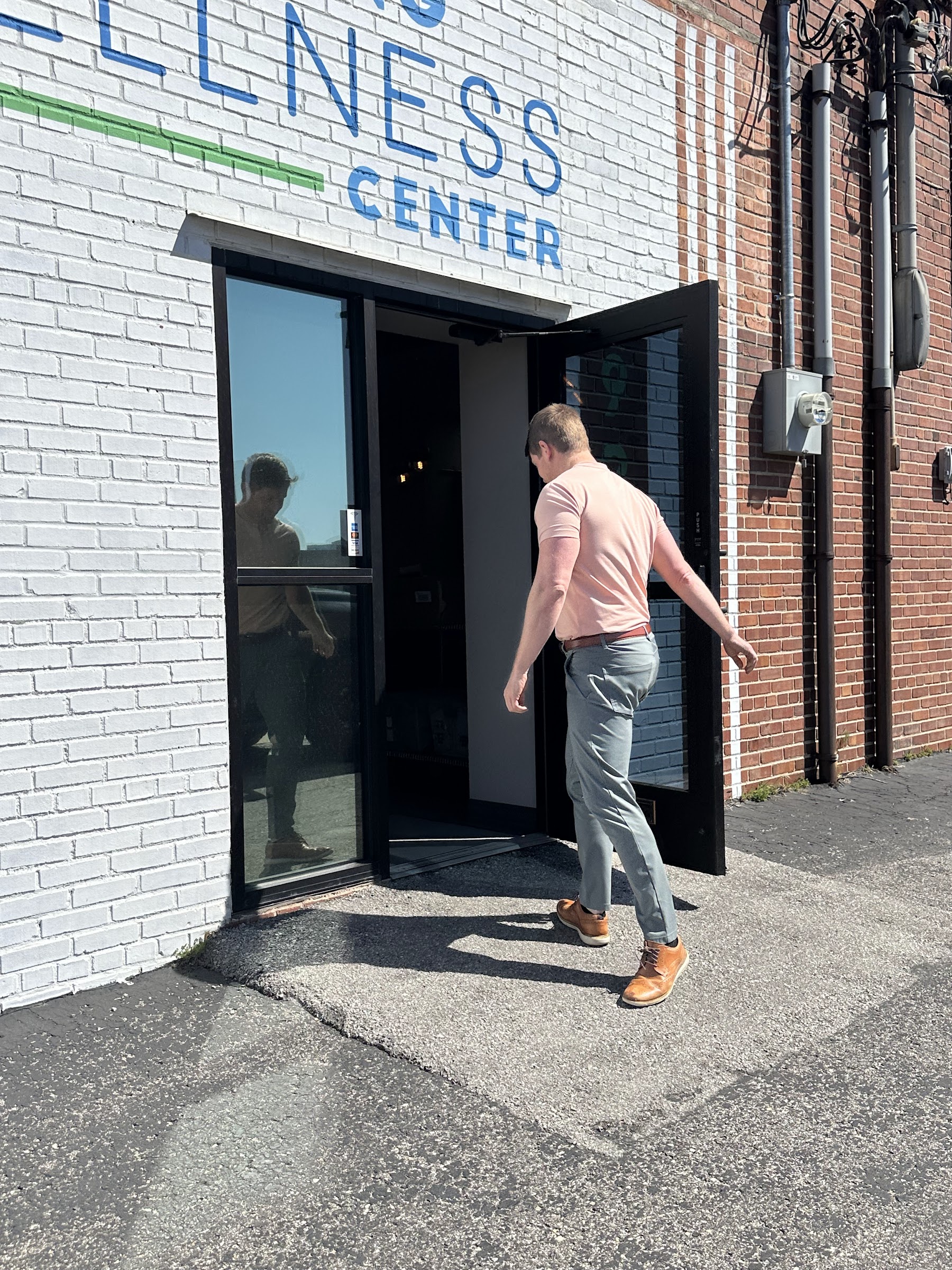 Dr. Jaban at his Kansas City clinic