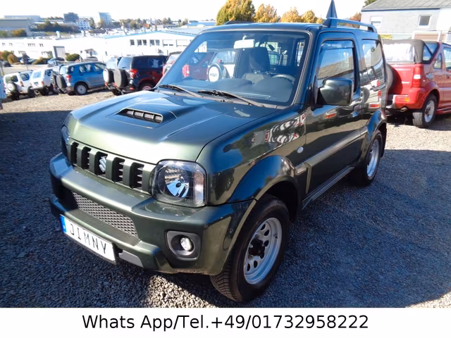 Suzuki Jimny vor dem Radevormwalder Autohaus