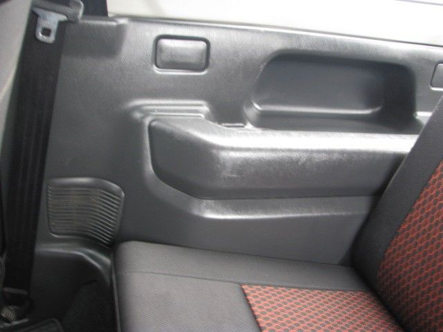 Suzuki Jimny 1.3 4WD Black&White