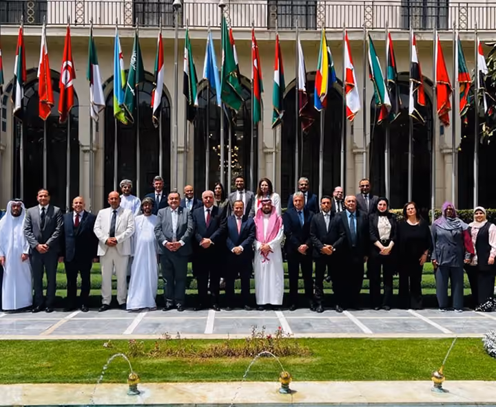 Group photograph of delegates at a MENA dispute resolution conference