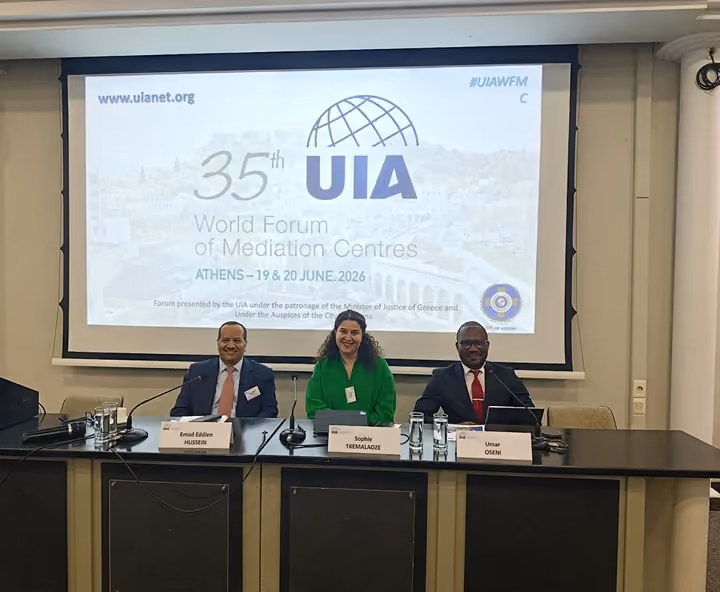 Dr Emad Hussein speaking at the 35th UIA World Forum of Mediation Centres in Athens