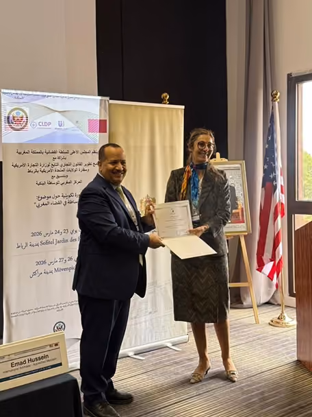 Dr. Emad Hussein presenting on dispute resolution to delegates at the Saudi Law Conference