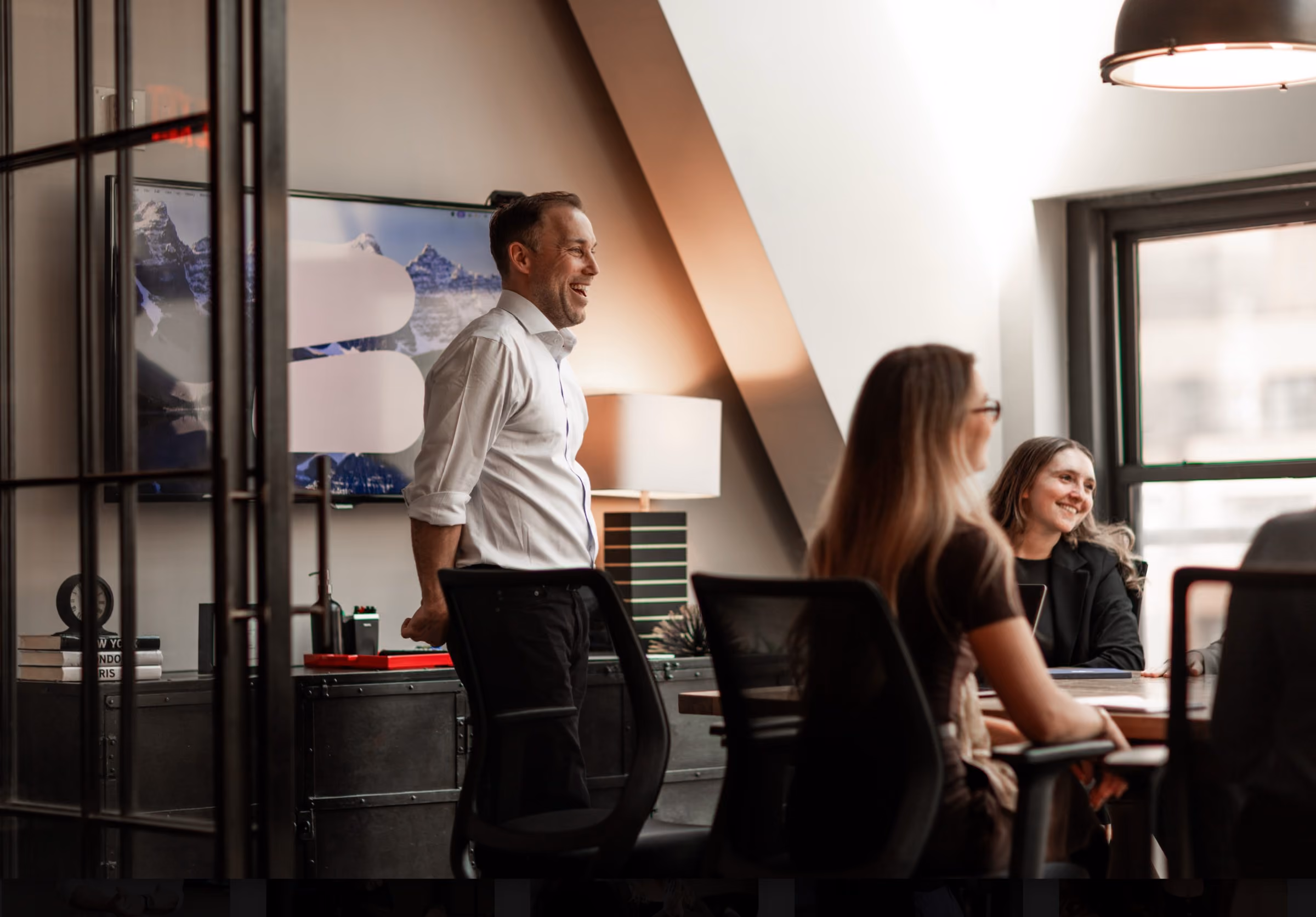 Search team collaborating on an active executive mandate