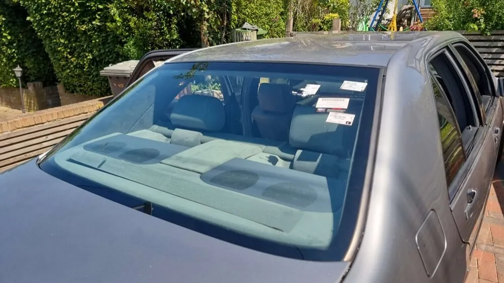 Classic Mercedes S Class Rear Glass replacement - after