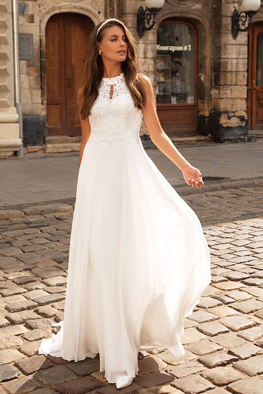 Robe de mariée épurée à Strasbourg