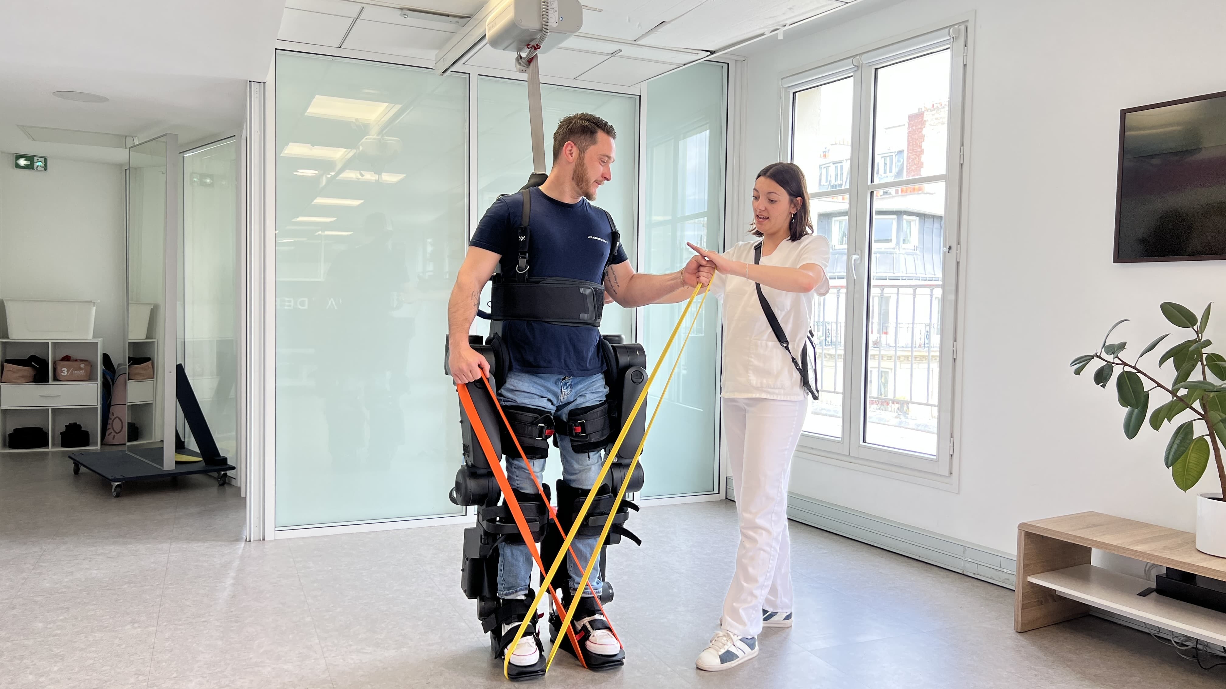 Patient walking with Atalante X