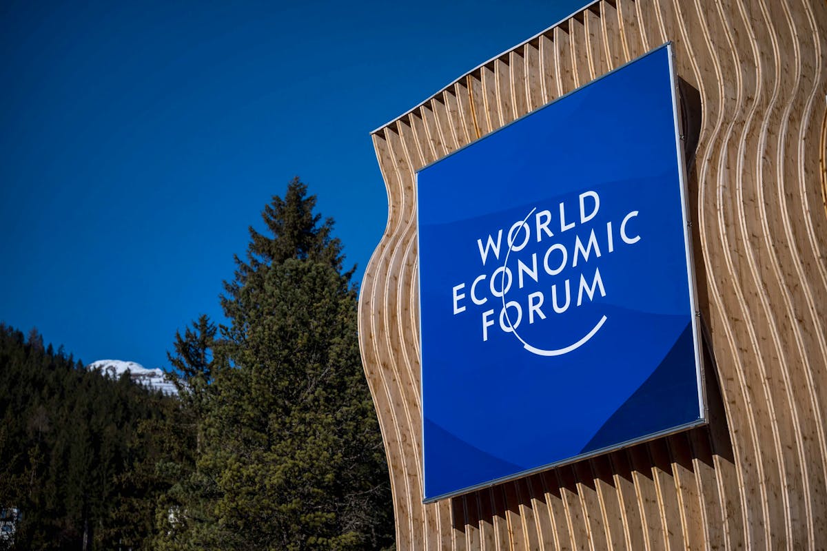 WEF-Plakat in Davos / WEF poster in Davos