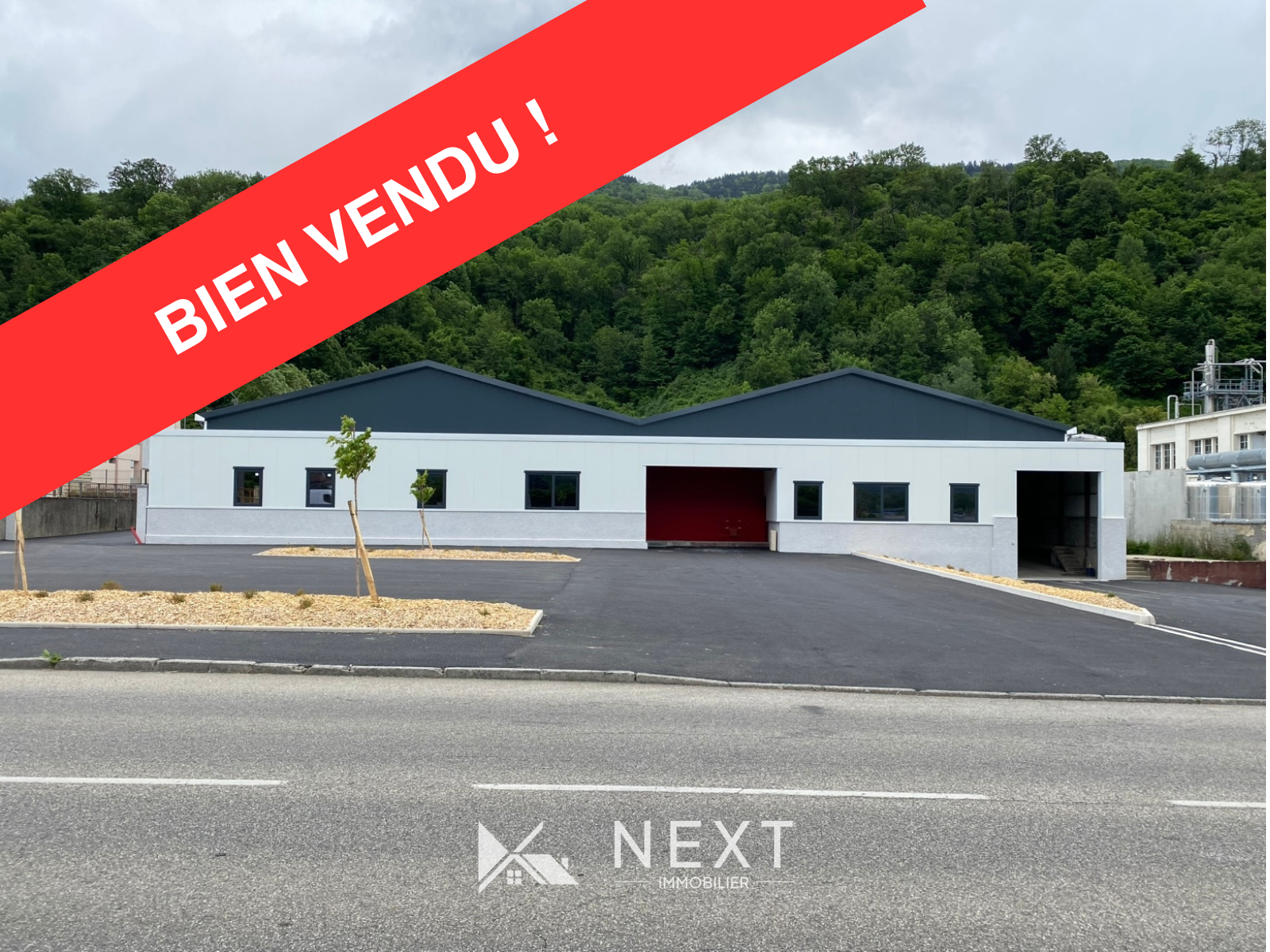 Local d'activité - 249 m² - Froges - 3 — photo principale