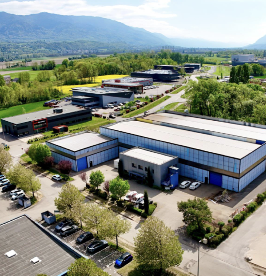 À LOUER LOCAL INDUSTRIEL 2 000 m2 ALPESPACE - 2000 m² - Ste helene du lac - 28-alpespace — photo 1