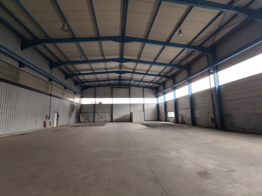 À LOUER LOCAL INDUSTRIEL 2 000 m2 ALPESPACE - 2000 m² - Ste helene du lac - 28-alpespace — photo 3