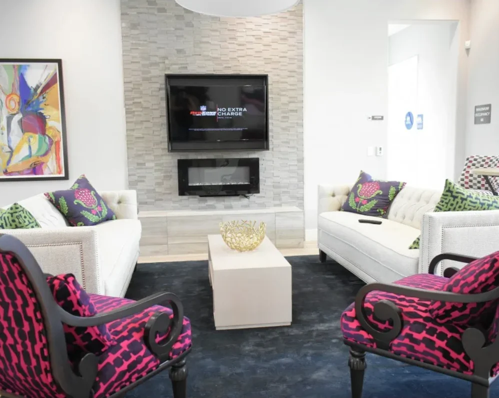Kitchen and dinning room area