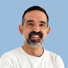 Alberto Estevez