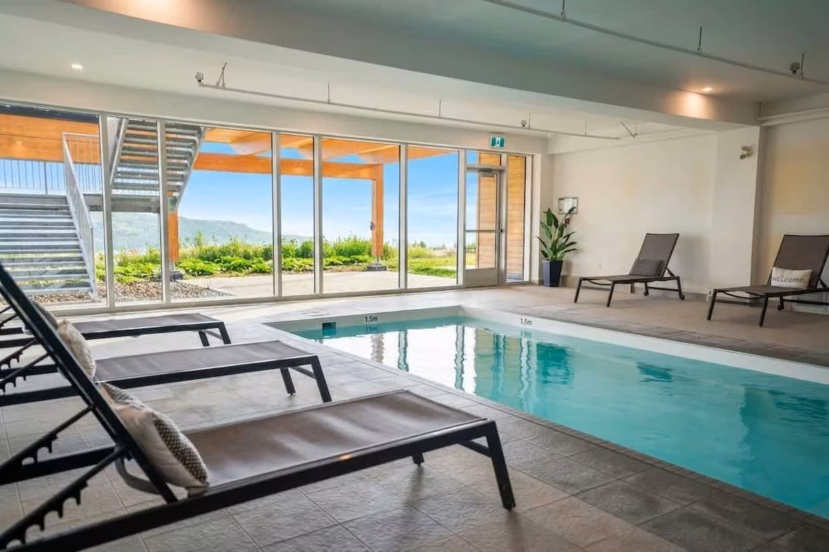 Piscine intérieure