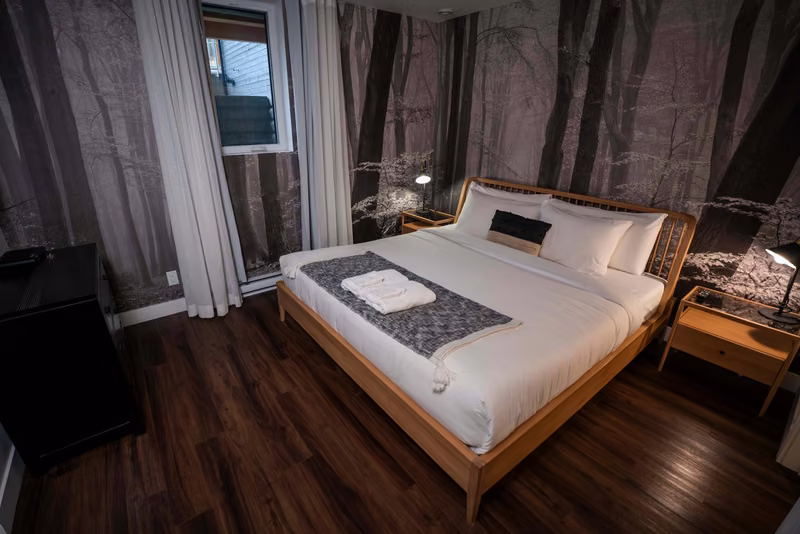 Chambre 2 du condo 103 avec lit queen, Aurea Charlevoix