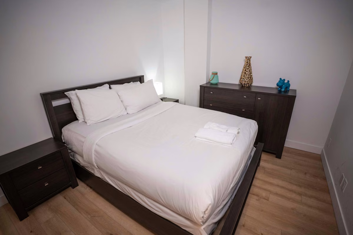 Chambre 3 du condo 105 avec lit queen, Aurea Charlevoix