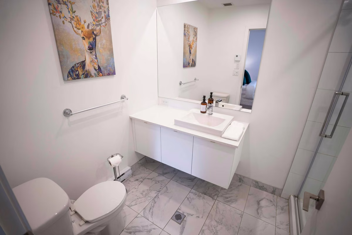 Salle de bain 1du condo 105, Aurea Charlevoix