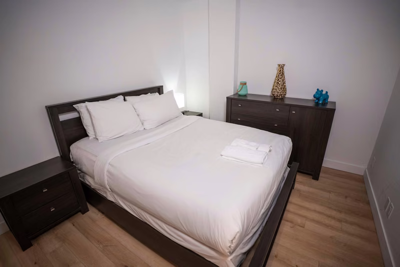 Chambre 3 du condo 105 avec lit queen, Aurea Charlevoix