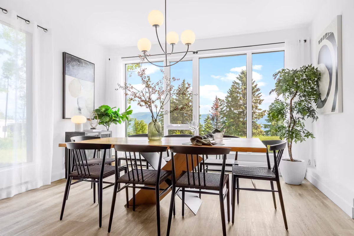 Salle à manger du condo 111 à aire ouverte, Aurea Charlevoix