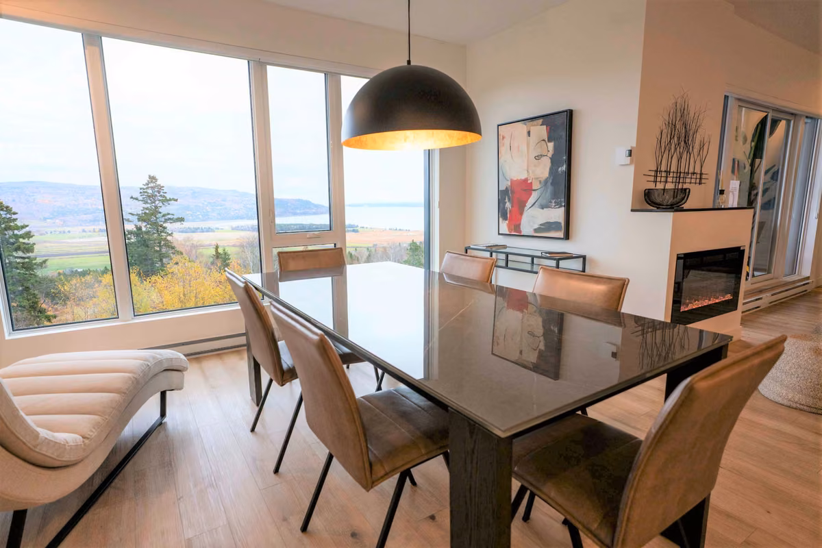 Vue sur le fleuve Saint-Laurent depuis le condo 205, Aurea Charlevoix