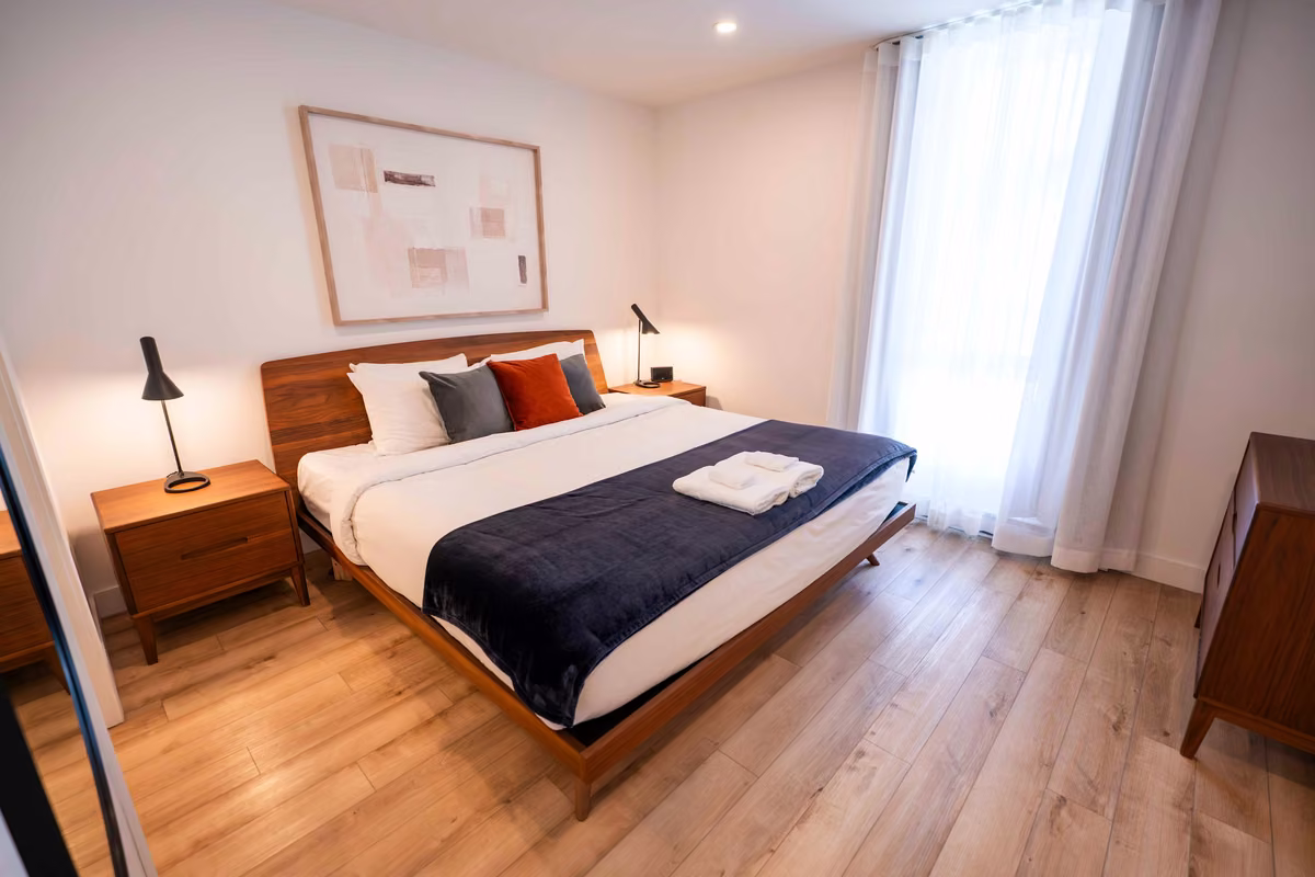 Chambre 2 du condo 301 avec lit queen, Aurea Charlevoix