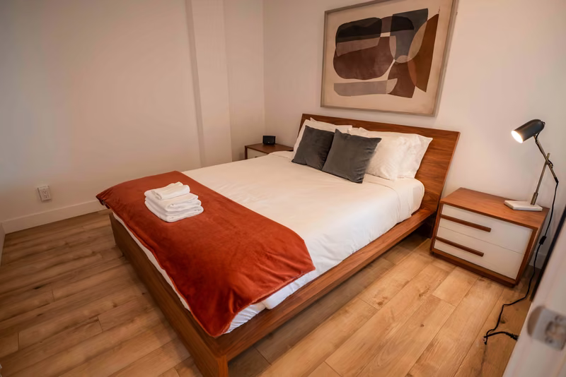 Chambre 3 du condo 301 avec lit queen, Aurea Charlevoix