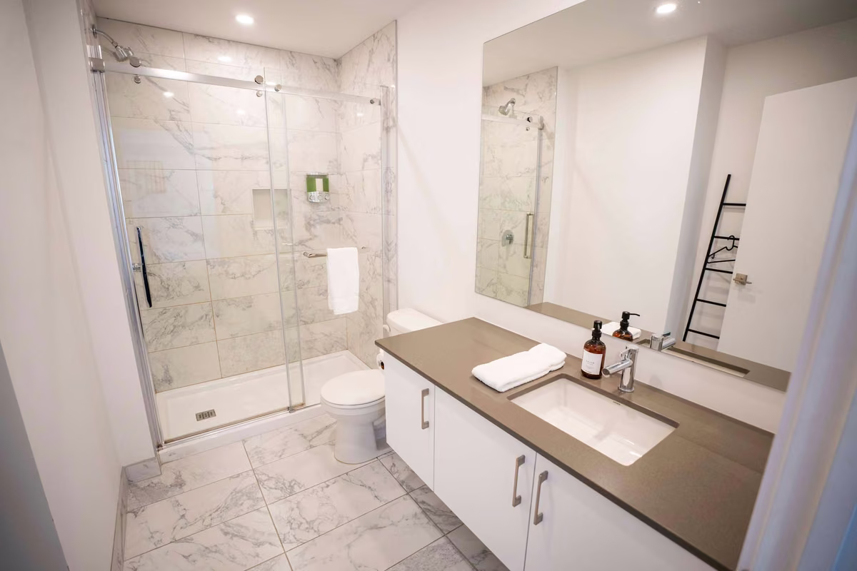 Salle de bain 1du condo 310, Aurea Charlevoix