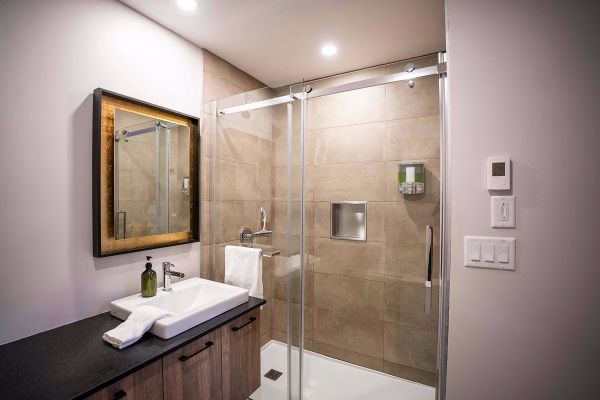 Salle de bain 1du condo 311, Aurea Charlevoix