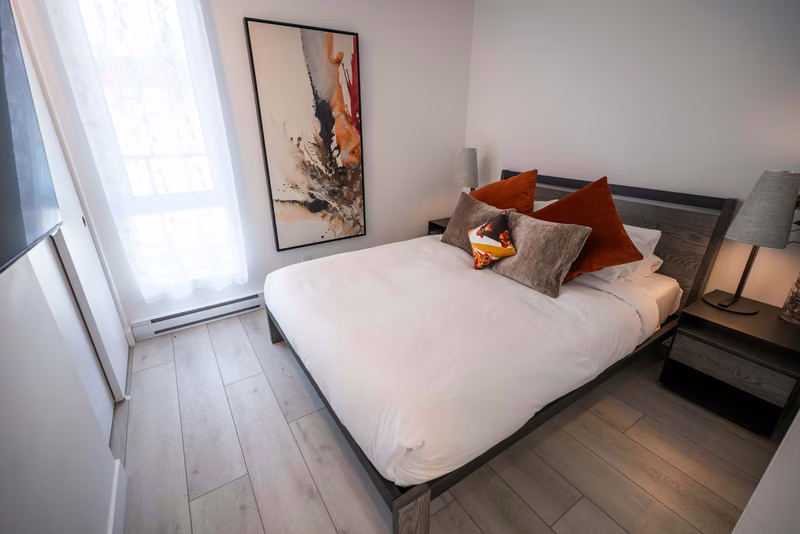 Chambre 2 du condo 401 avec lit queen, Aurea Charlevoix