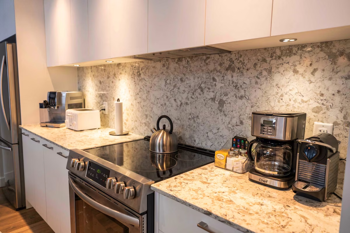 Cuisine entièrement équipée du condo 404, Aurea Charlevoix