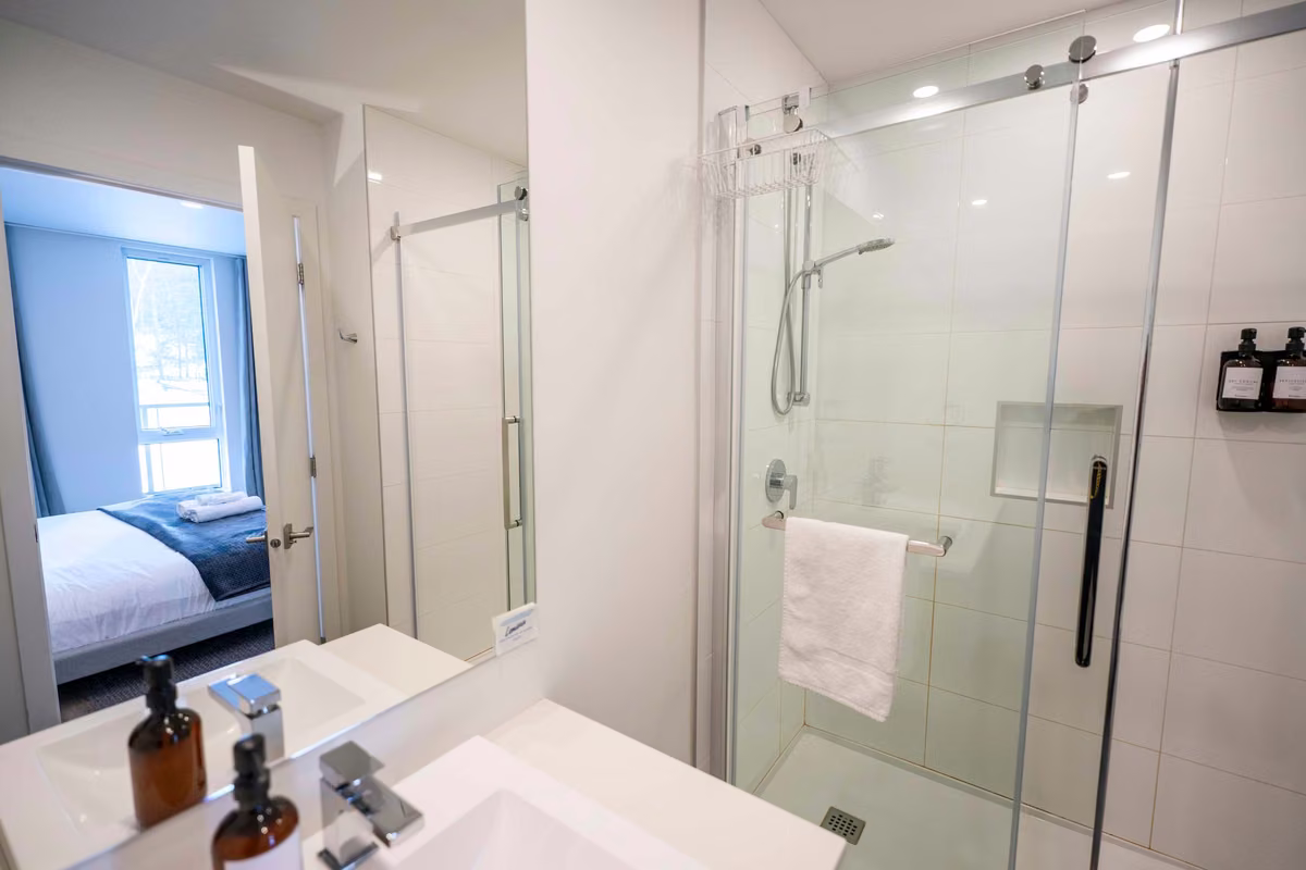 Salle de bain 1du condo 407, Aurea Charlevoix