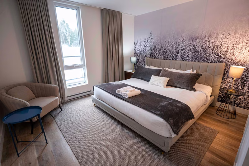 Chambre 1 du condo 407 avec lit king, Aurea Charlevoix