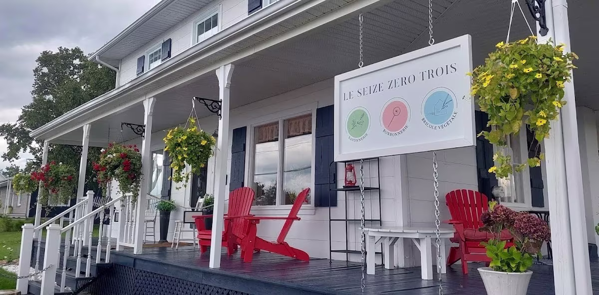 Boutique Le 1603 - Savonnerie - Bonbons - Idées cadeaux - Massothérapie, Produits, L'Isle-aux-Coudres