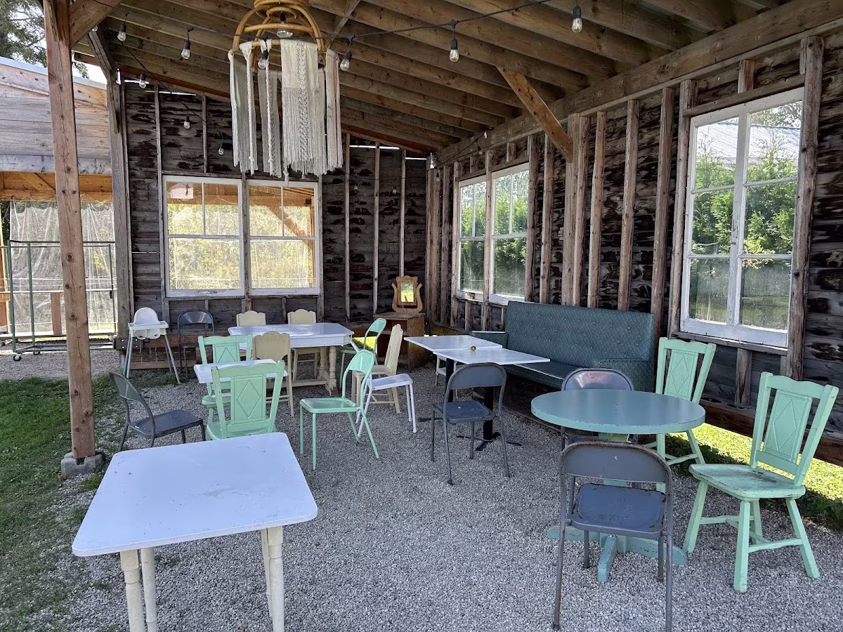 La Fabrique de l'Isle, Restos, Saint-Bernard-sur-Mer