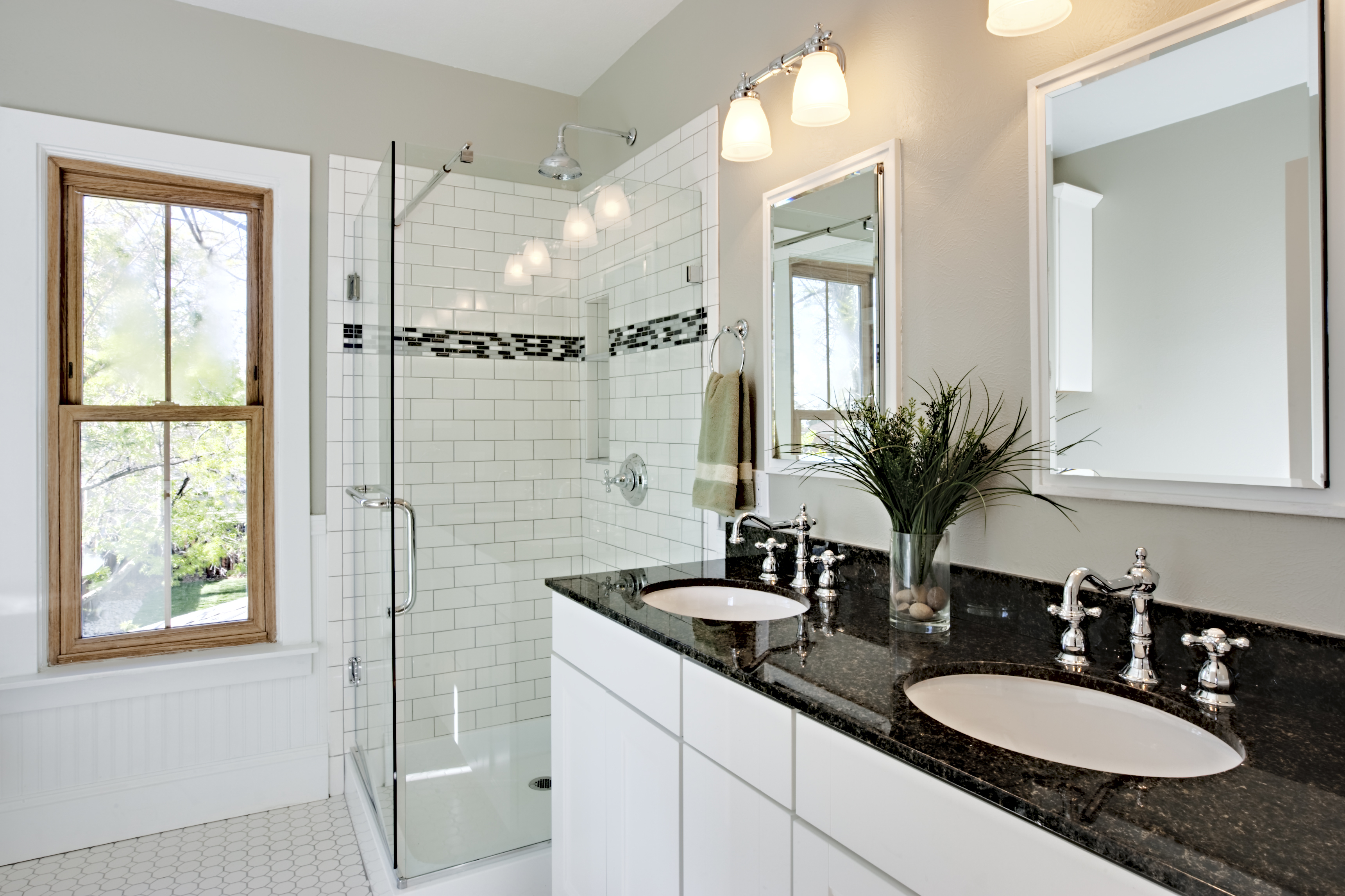 frameless-shower-door-installation